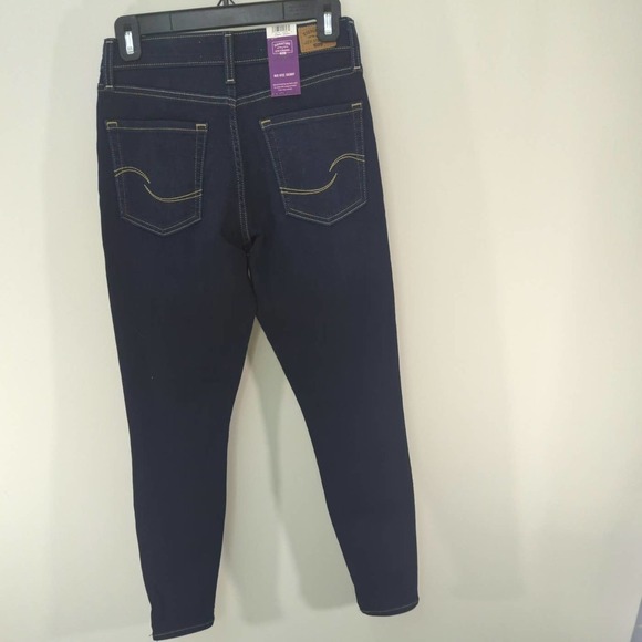 Levi's‎ Strauss Women's Mid Rise Skinny Dark Wash Sz.27 NWT - Picture 5 of 11